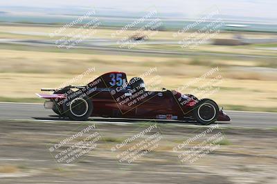 media/Jun-01-2024-CalClub SCCA (Sat) [[0aa0dc4a91]]/Group 4/Race/